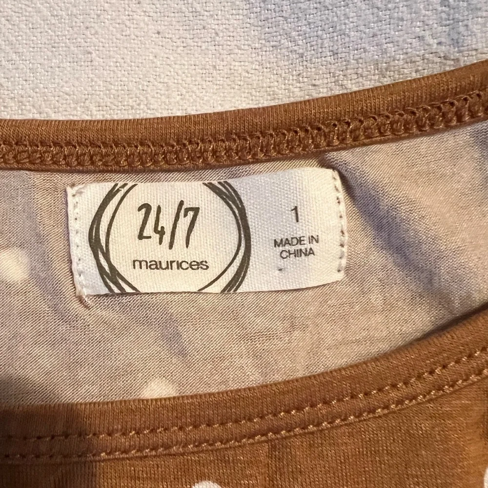 Women’s Maurice’s top - Picture 3 of 3